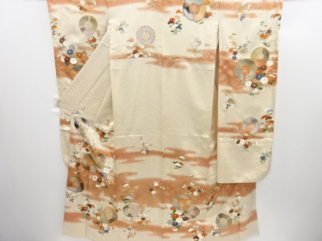 リサイクル　金彩友禅秋草に三つ扇模様刺繍振袖・袋帯セット